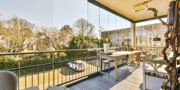 Carpintería Metálica de Aluminio / PVC en Tarragona · Cortinas de Cristal