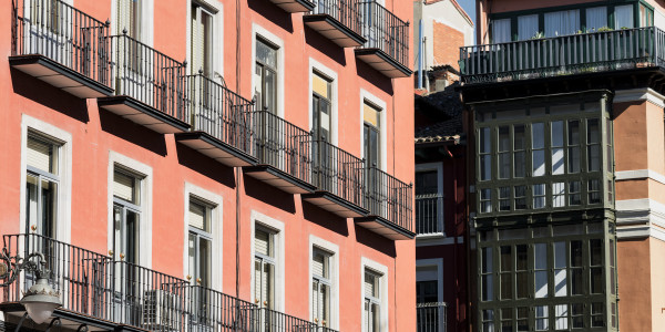 Puertas y Ventanas Insonorizadas de Aluminio / PVC en Tarragona · Aislamientos Acústicos